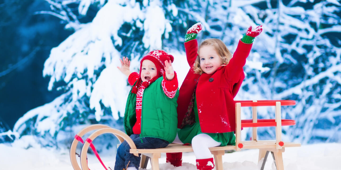 Kinder Kids Alpen Berge Kindergarten Aktiv Ski Fotolia 94522680 Subscription Monthly M